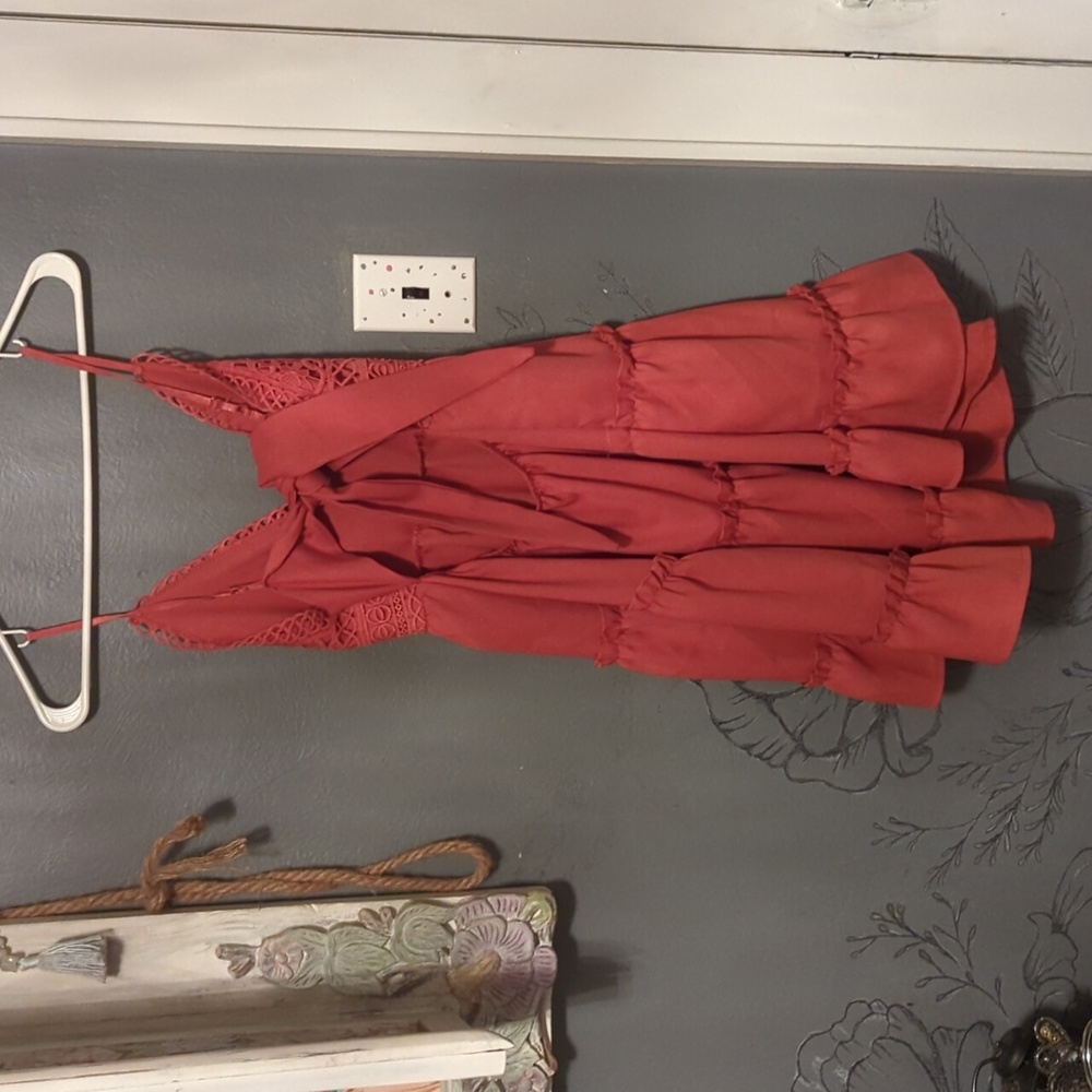 Clothes - Picture 2 of 2